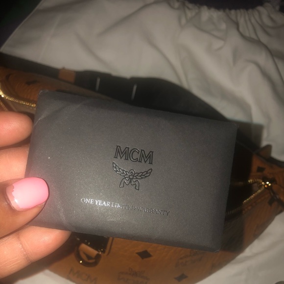 MCM Fanny Pack - Picture 6 of 6